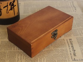 木质铅笔文具盒静物摄影作品